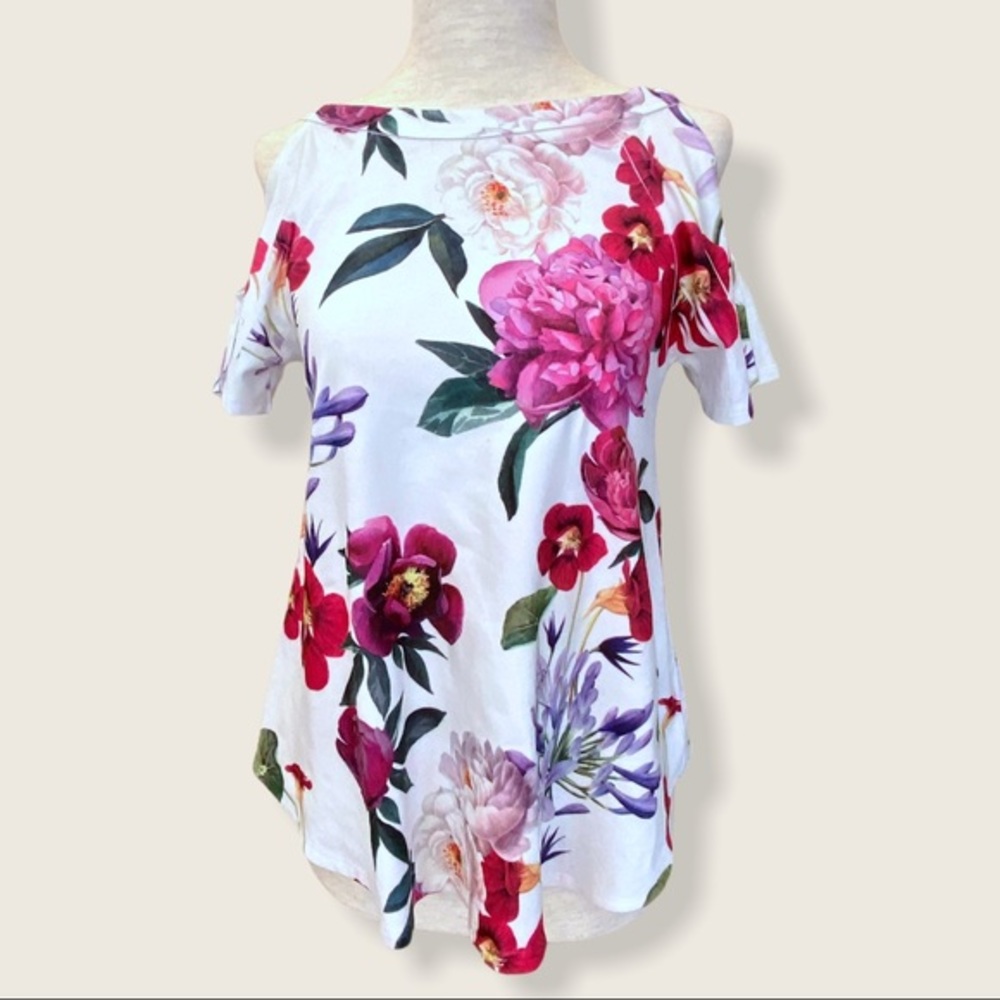 Gaze Floral Cold Shoulder knit top S